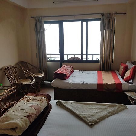 Hotel Nagarkot Holiday Inn Bilik gambar